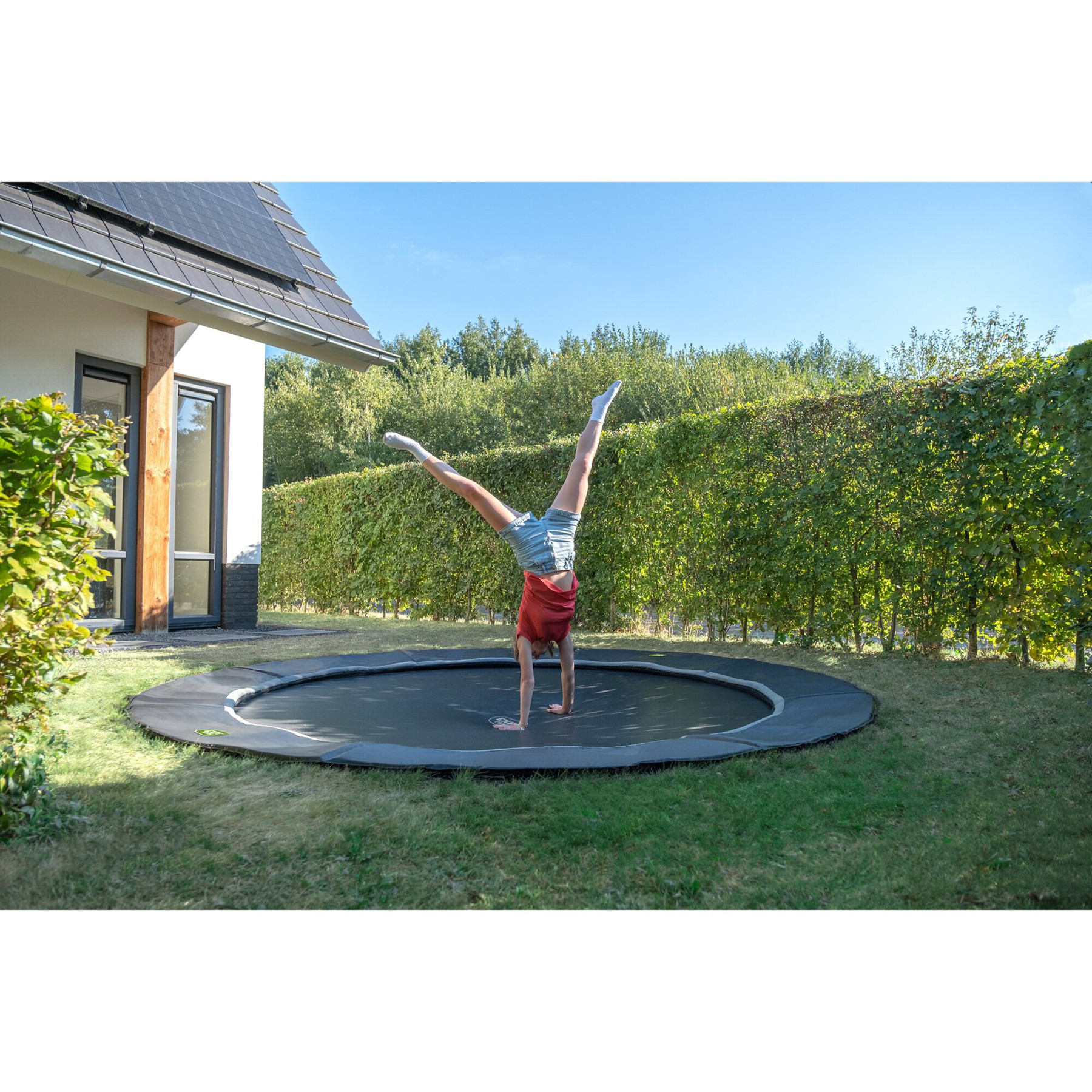 EXIT Dynamic ebenerdiges sports Trampolin ø427cm - schwarz