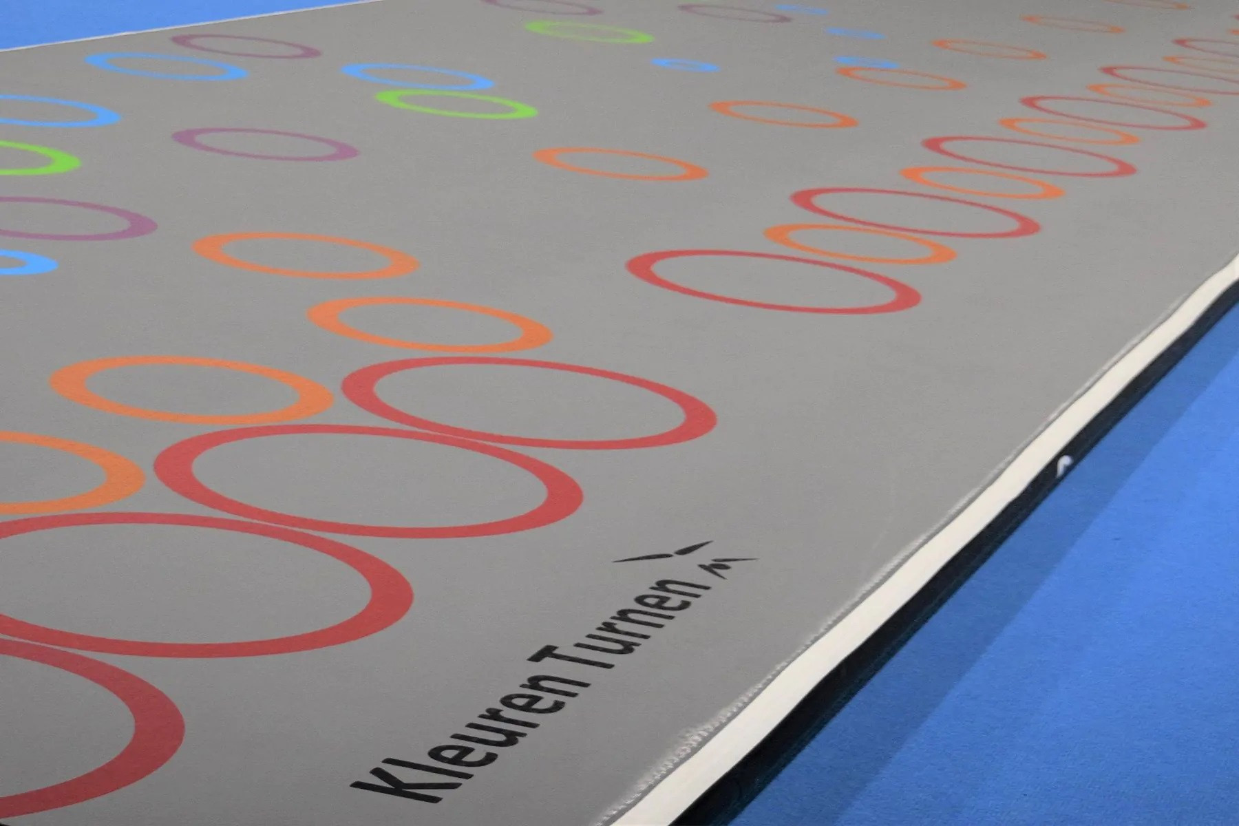 12SPRINGS/Colour Gymnastics Airtrack mit Farbkreisen L900 - B200 - Standard